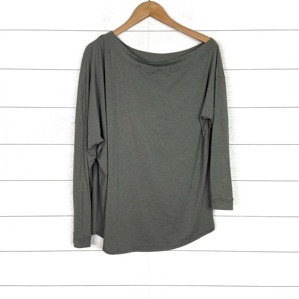 UNIVERSAL STANDARD Dolci Top Long Sleeve Relaxed Gray Medium Off Shoulder Plus